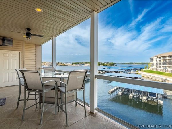 1205 Land's End Parkway , Unit 524, Osage Beach, MO 65065