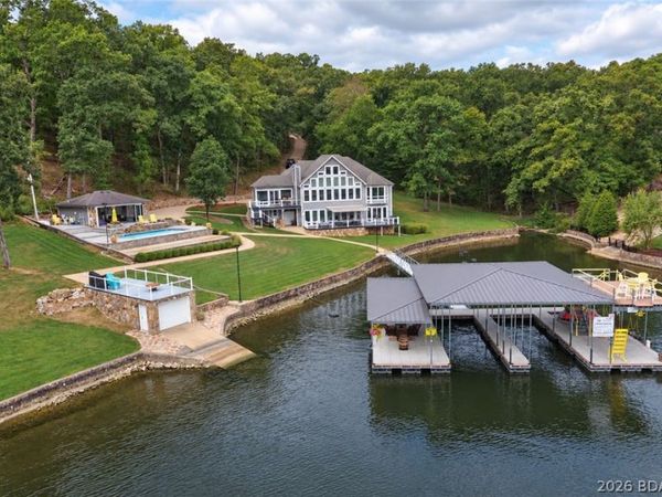 795 Blue Water Bay Drive, Sunrise Beach, MO 65079