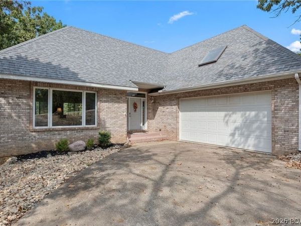197 Ridgewood Drive , Four Seasons, MO 65049