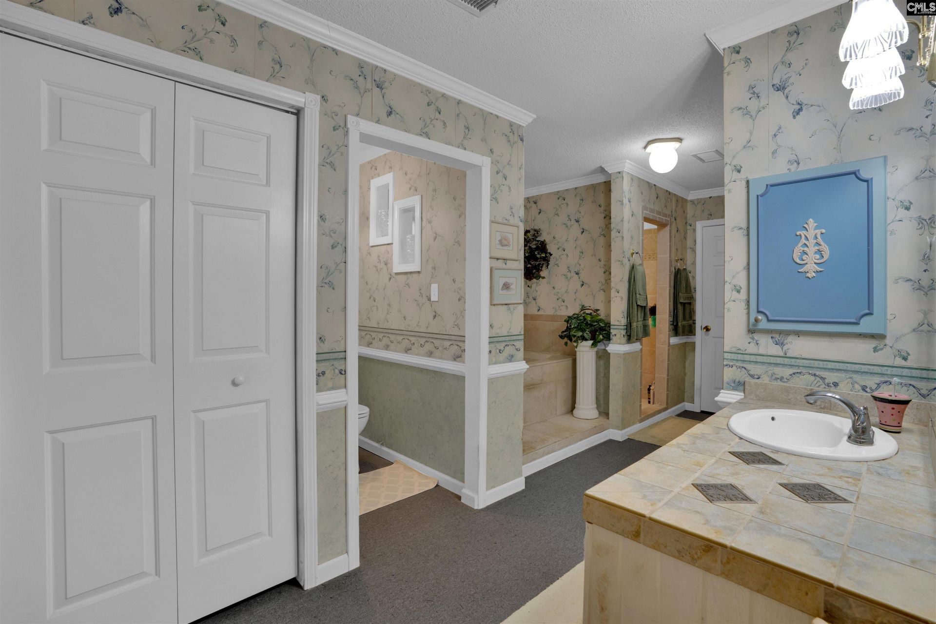 2732 Kennerly Road  Photo 29