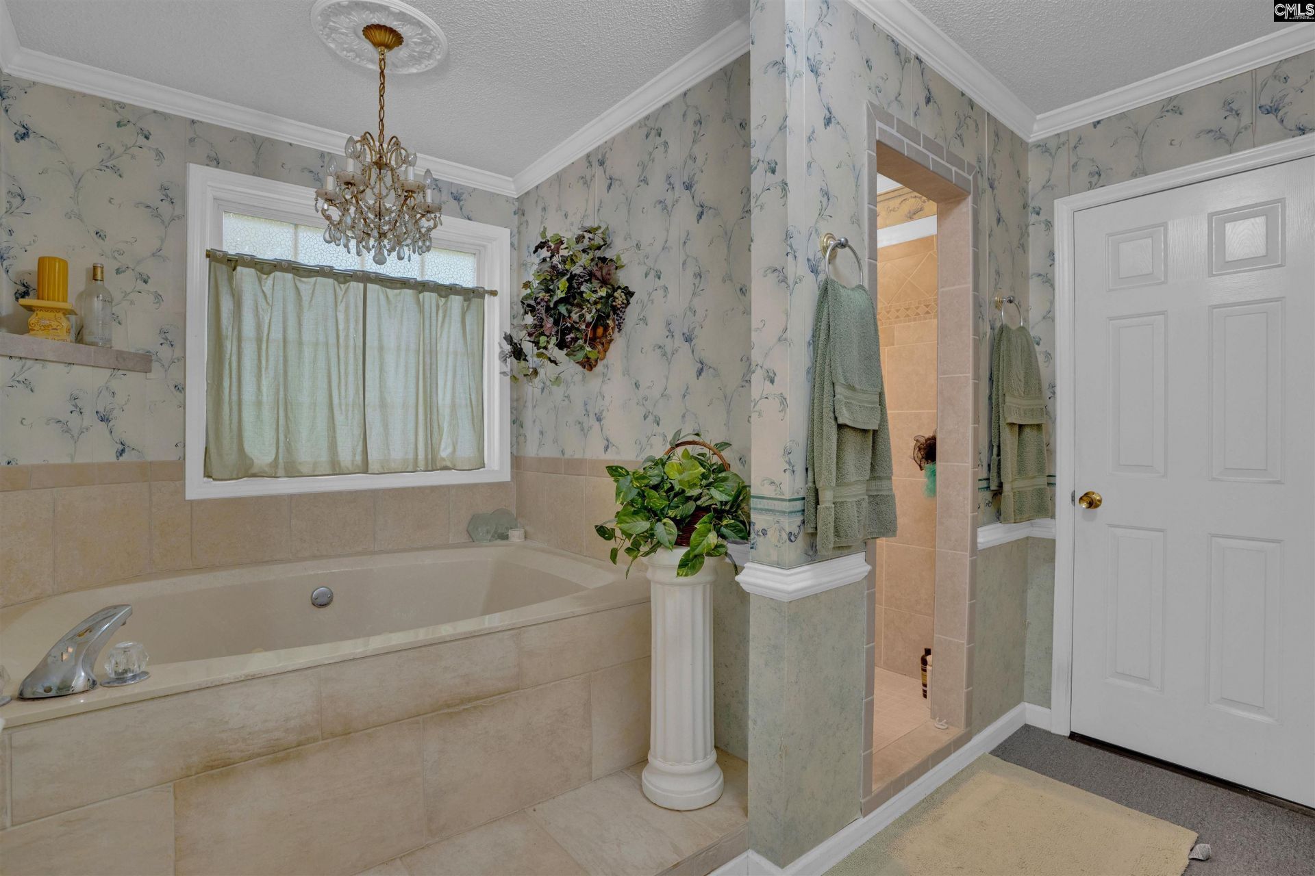 2732 Kennerly Road  Photo 31