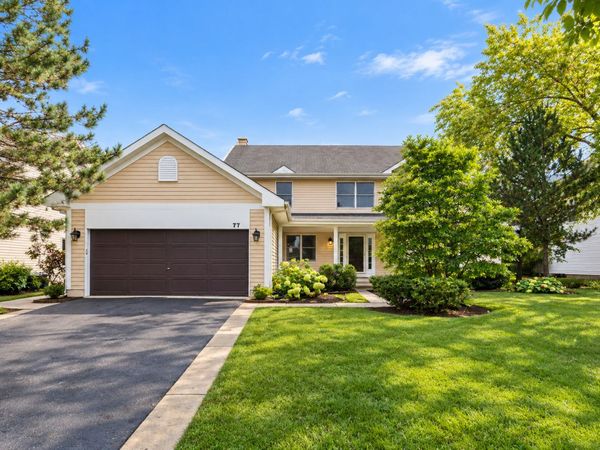 77 Montclair Road , Vernon Hills, IL 60061