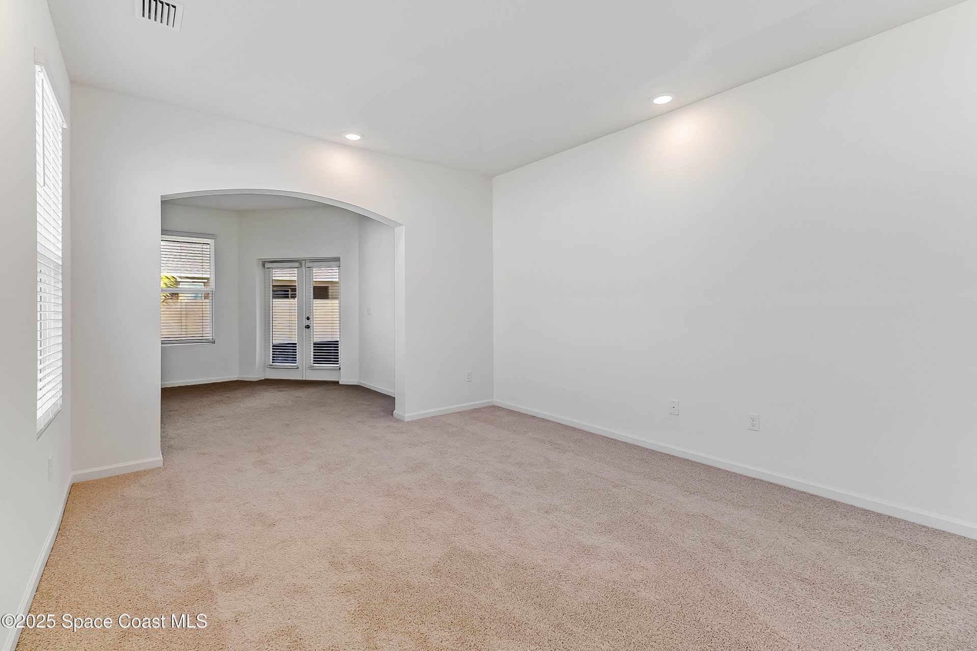 7075 Serpentine Court , Grant-valkaria, FL 32949 Photo