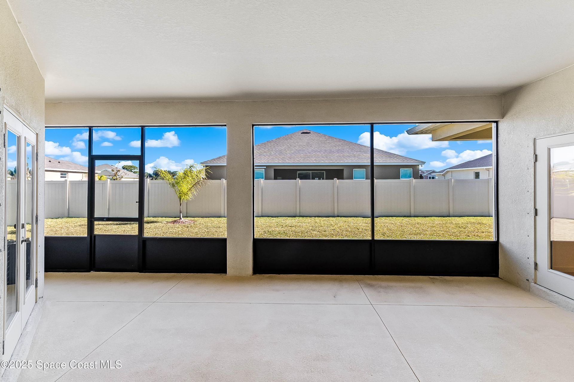 7075 Serpentine Court , Grant-valkaria, FL 32949 Photo
