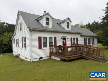3057 RIDGE RD , Arvonia, VA 23004