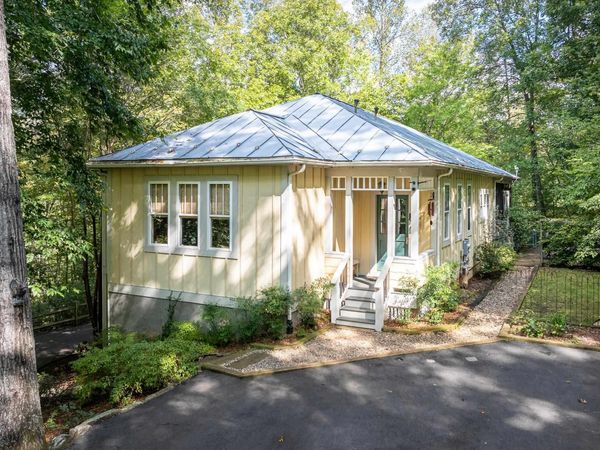 1299 GRAPELAWN DR, Lovingston, VA 22949