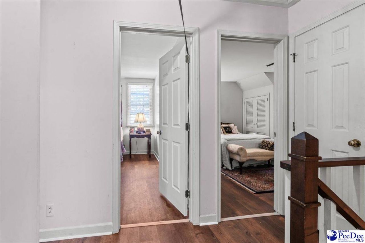 851 Park Ave. Photo 29