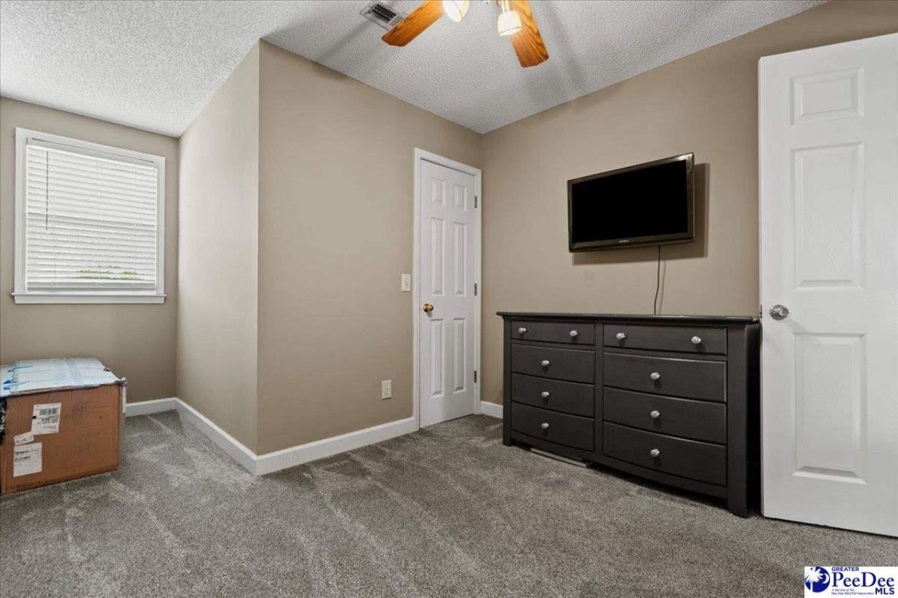 1348 Cottingham Road Photo 30