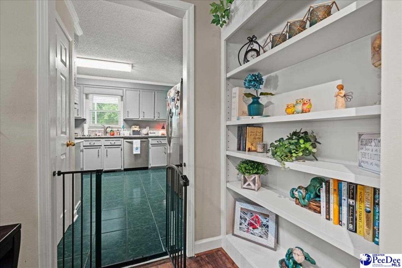 1348 Cottingham Road Photo 33