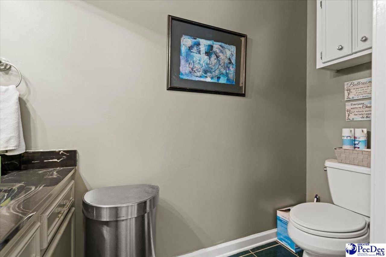 1348 Cottingham Road Photo 37