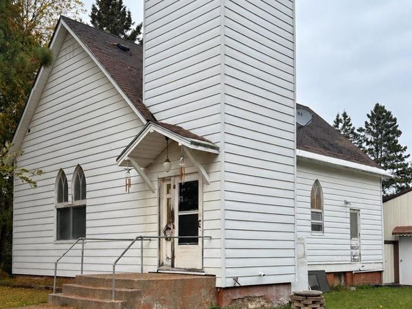 711 Tobin Ave Avenue, Sagola Twp, MI 49815