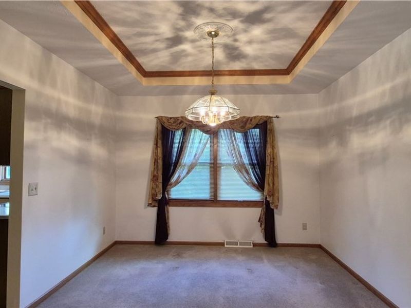 19457 Stony Point Drive, Strongsville, OH 44136 Photo 11