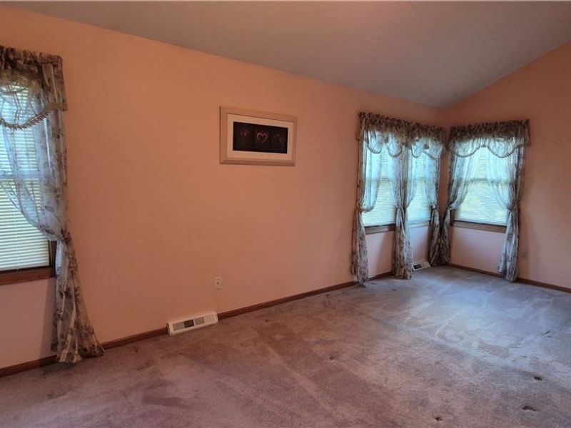 19457 Stony Point Drive, Strongsville, OH 44136 Photo 21
