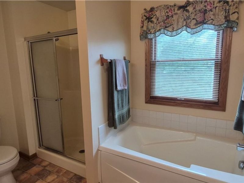 19457 Stony Point Drive, Strongsville, OH 44136 Photo 25