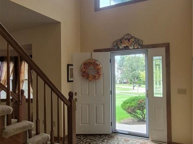 19457 Stony Point Drive, Strongsville, OH 44136 Photo 9