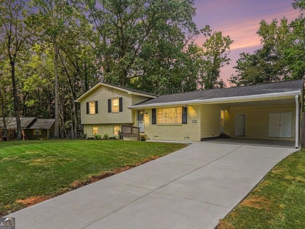 1229 Deleon Court, Clarkston, GA 30021