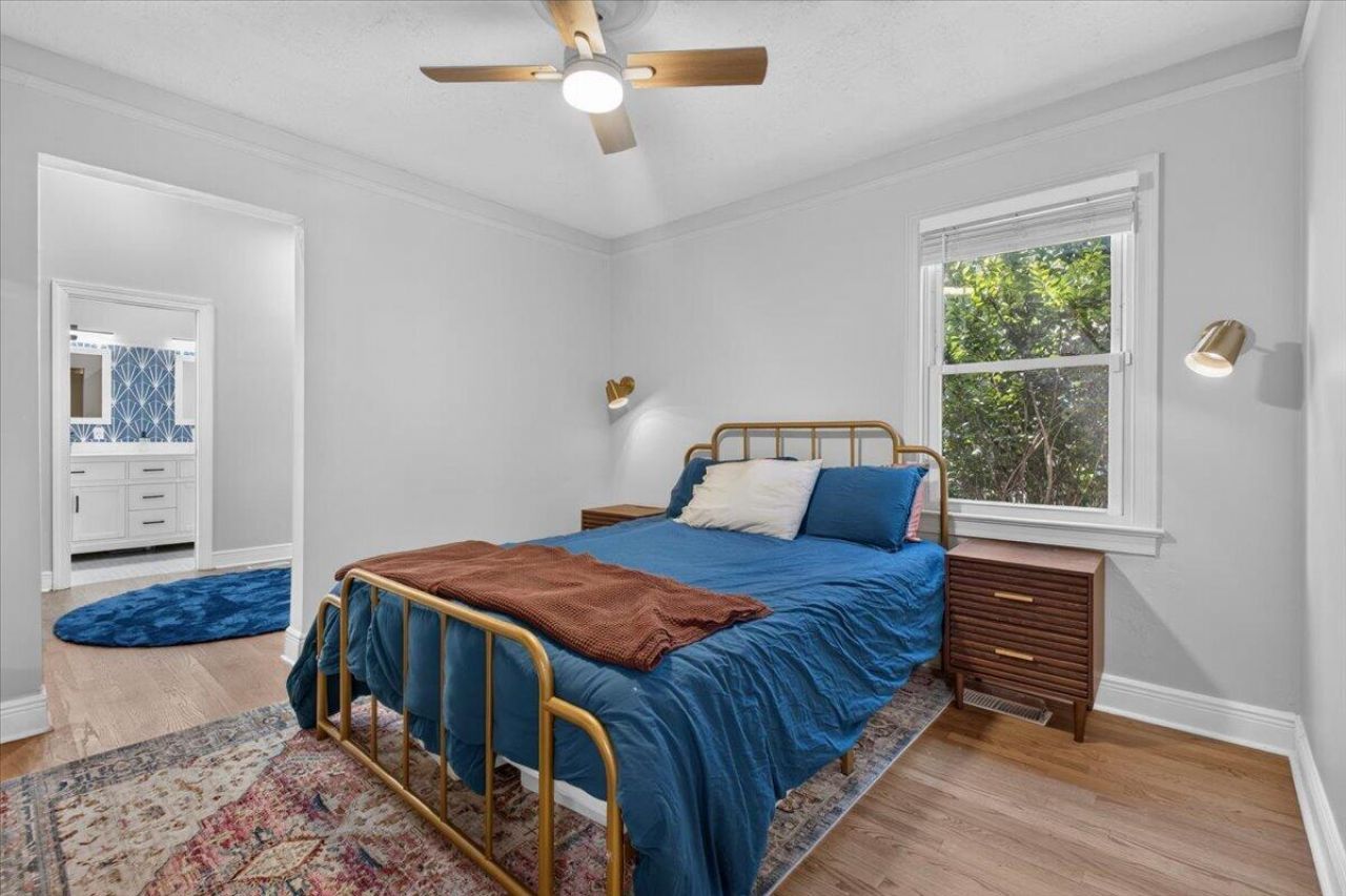 1167 Sherwood Street Photo 13
