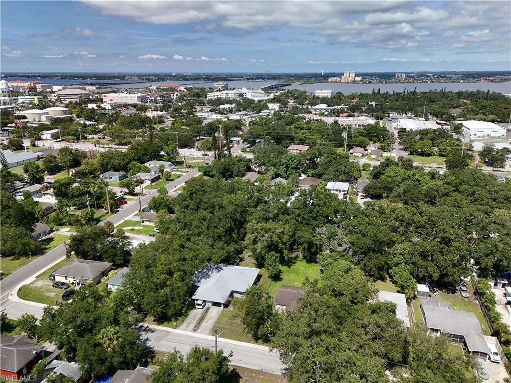 1009 4th St E St , Bradenton, FL 34208 Photo