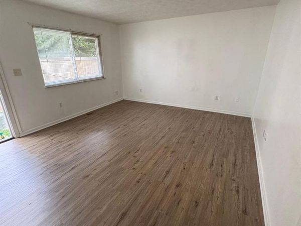 56 Fernwood Avenue, Dayton, OH 45405