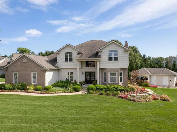 50600 Glenshire Court, Granger, IN 46530