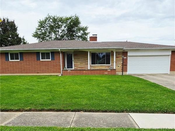406 E Edgewood Street, Sidney, OH 45365