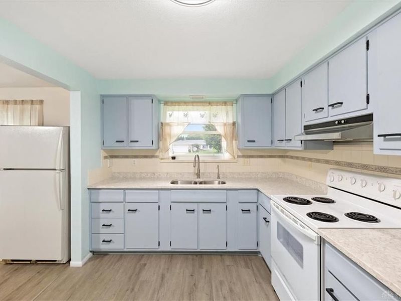 5325 David Drive, Tipp City, OH 45371 Photo 13
