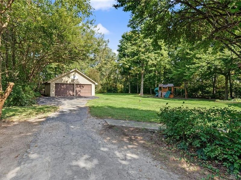 12773 Air Hill Road, Brookville, OH 45309 Photo 66