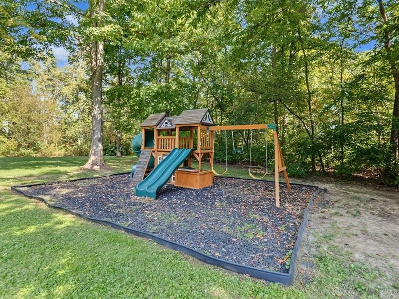 12773 Air Hill Road, Brookville, OH 45309 Photo 71