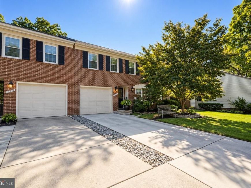 19225 Dunbridge Way, Gaithersburg, MD 20886 Main Photo