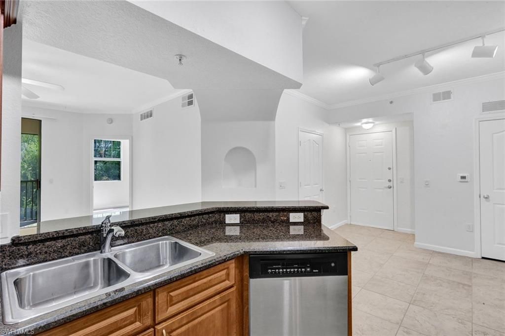 12955 Positano Cir, Unit 306, Naples, FL 34105 Photo
