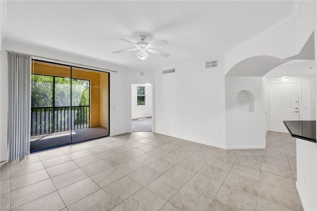 12955 Positano Cir, Unit 306, Naples, FL 34105 Photo