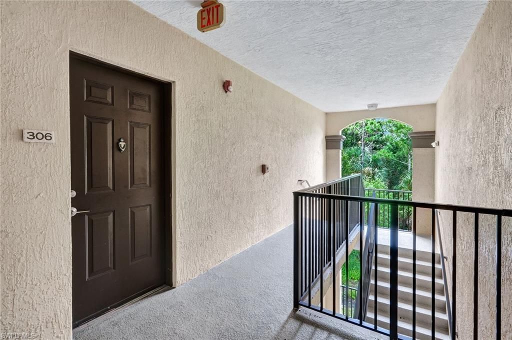 12955 Positano Cir, Unit 306, Naples, FL 34105 Photo