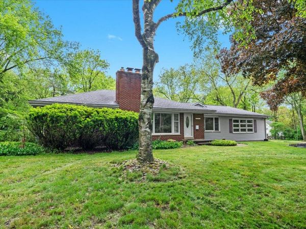 46351 W Main Street, Northville, MI 48167