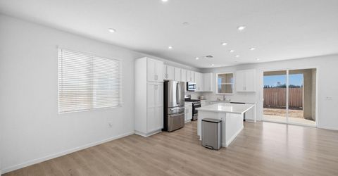 844 J St, Galt, CA 95632 Photo