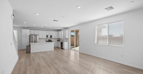 844 J St, Galt, CA 95632 Photo
