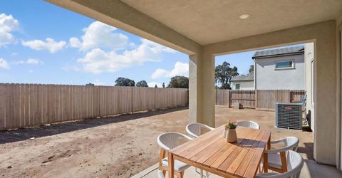 844 J St, Galt, CA 95632 Photo