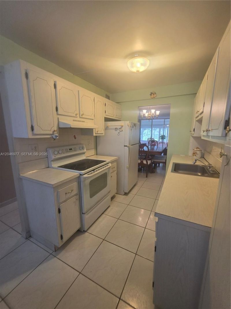 2999 NW 48th Ave, Unit 240, Lauderdale Lakes, FL 33313 Photo