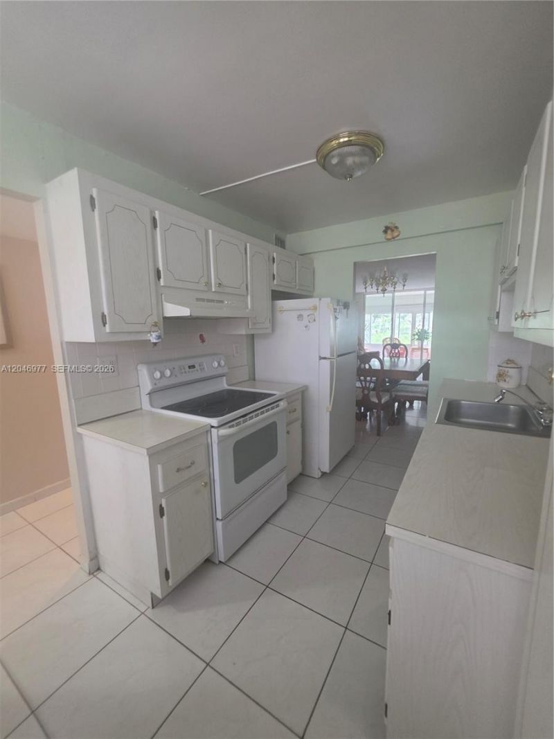 2999 NW 48th Ave, Unit 240, Lauderdale Lakes, FL 33313 Photo