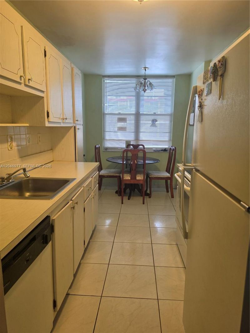 2999 NW 48th Ave, Unit 240, Lauderdale Lakes, FL 33313 Photo