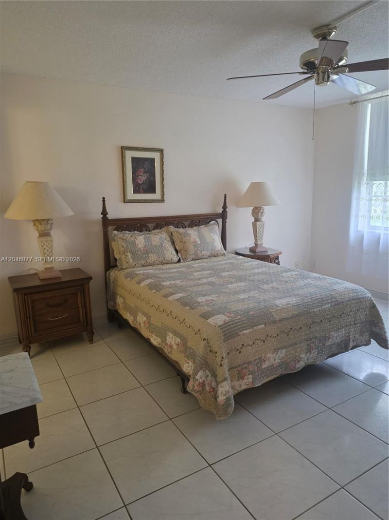 2999 NW 48th Ave, Unit 240, Lauderdale Lakes, FL 33313 Photo