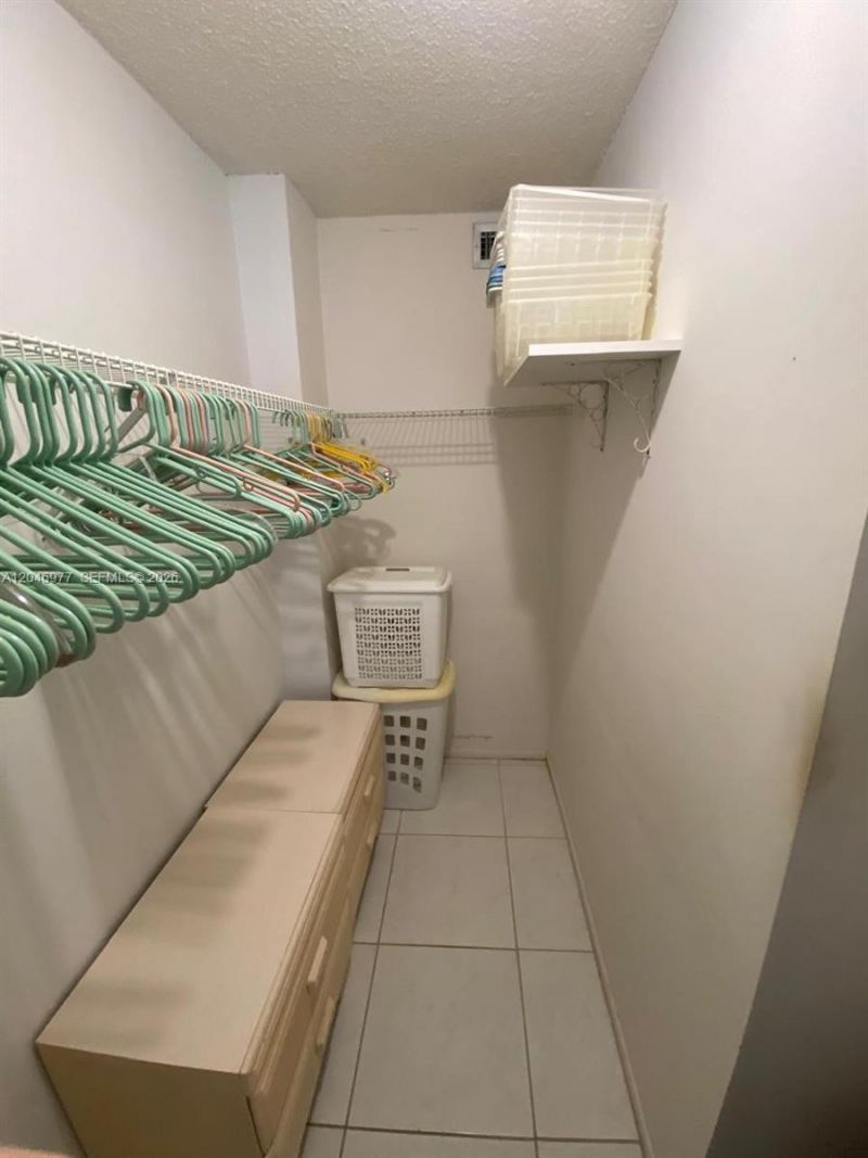 2999 NW 48th Ave, Unit 240, Lauderdale Lakes, FL 33313 Photo