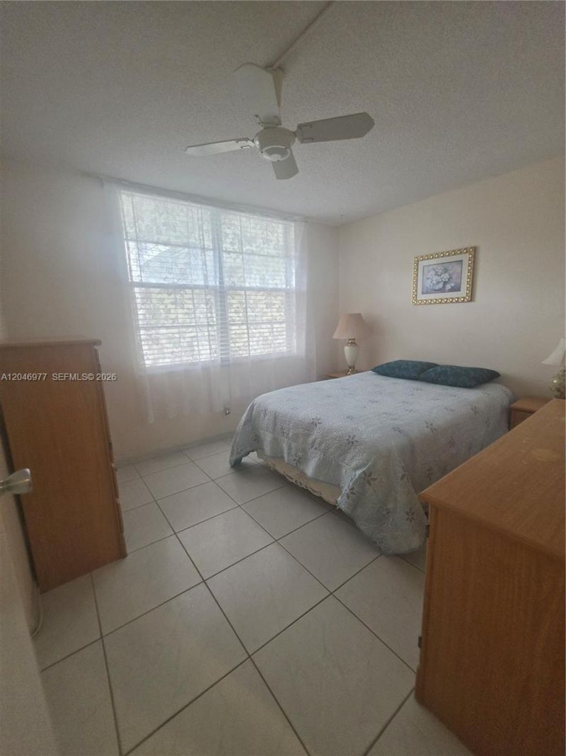 2999 NW 48th Ave, Unit 240, Lauderdale Lakes, FL 33313 Photo