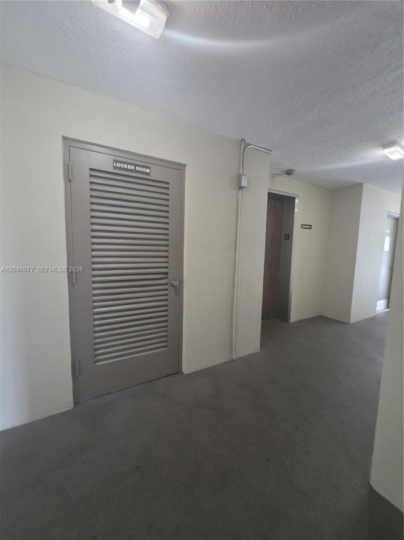 2999 NW 48th Ave, Unit 240, Lauderdale Lakes, FL 33313 Photo
