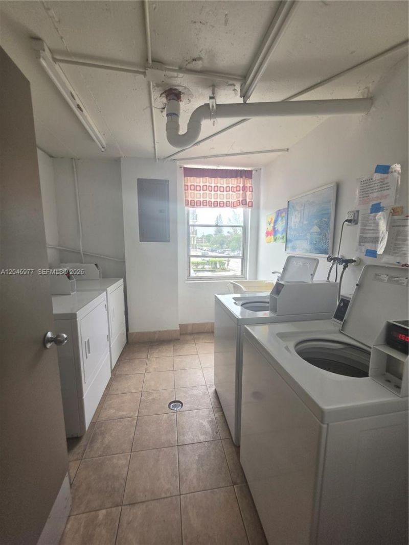 2999 NW 48th Ave, Unit 240, Lauderdale Lakes, FL 33313 Photo