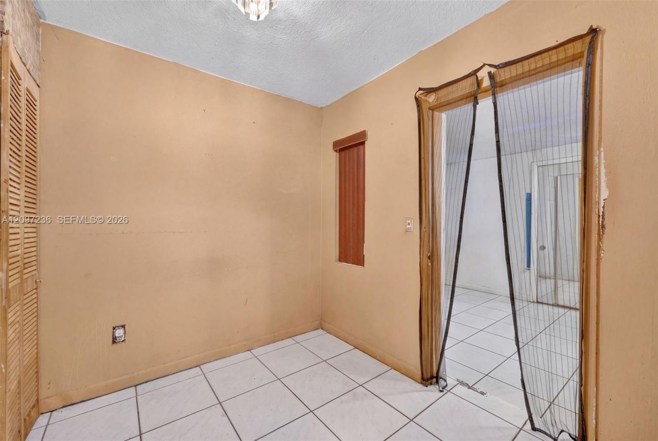 1300 NW 100th St , Miami, FL 33147 Photo