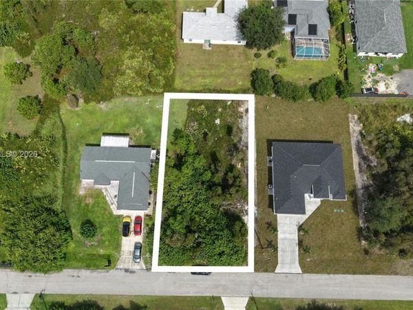 3004 58TH ST W , Lehigh Acres, FL 33971