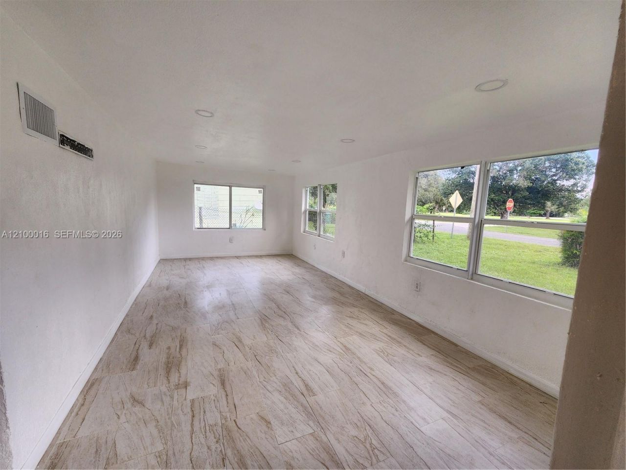 1901 N 49th St, Fort Pierce, FL 34947 Photo