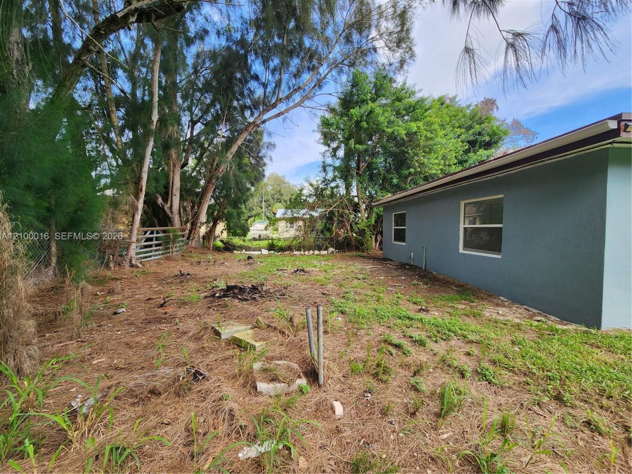 1901 N 49th St, Fort Pierce, FL 34947 Photo