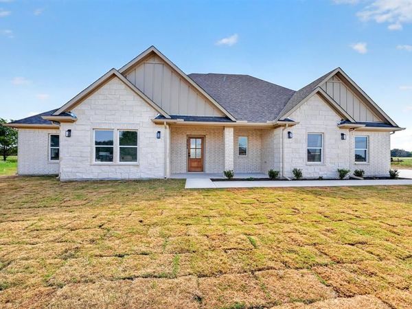 5731 Lewis Court, Athens, TX 75752