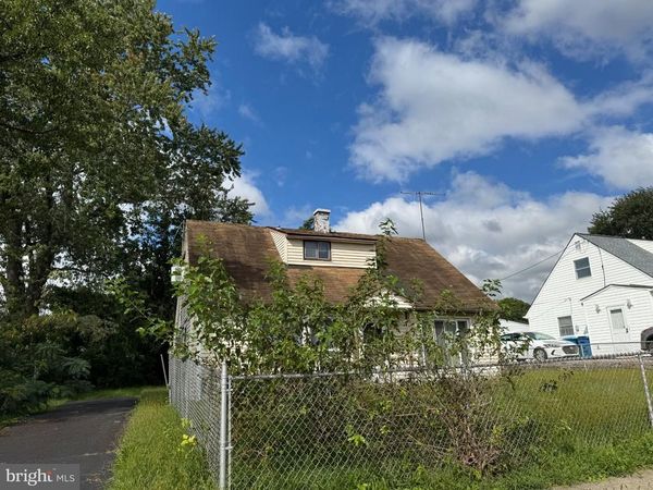 573 ROSEMAR DRIVE , YARDLEY, PA 19067